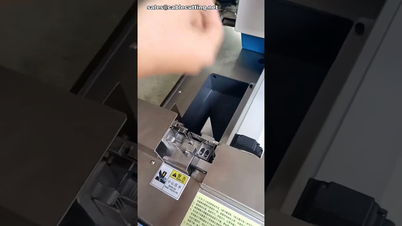 Automatikus többmagos kábelvágó és többszakaszos szigeteléseltávolító gép #gép #gyár #diy