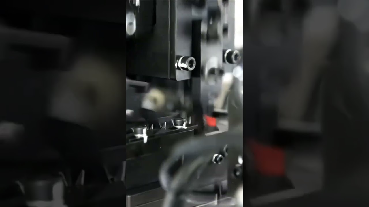 Egyedi E-Motor Kábelköteg Gép: Dupla/Szimpla Krimpelés, Vízálló Tömítés és Számozott Cső Behelyezés