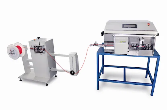 Koaxiális kábel vágó és csupaszítógép WPM-9600S